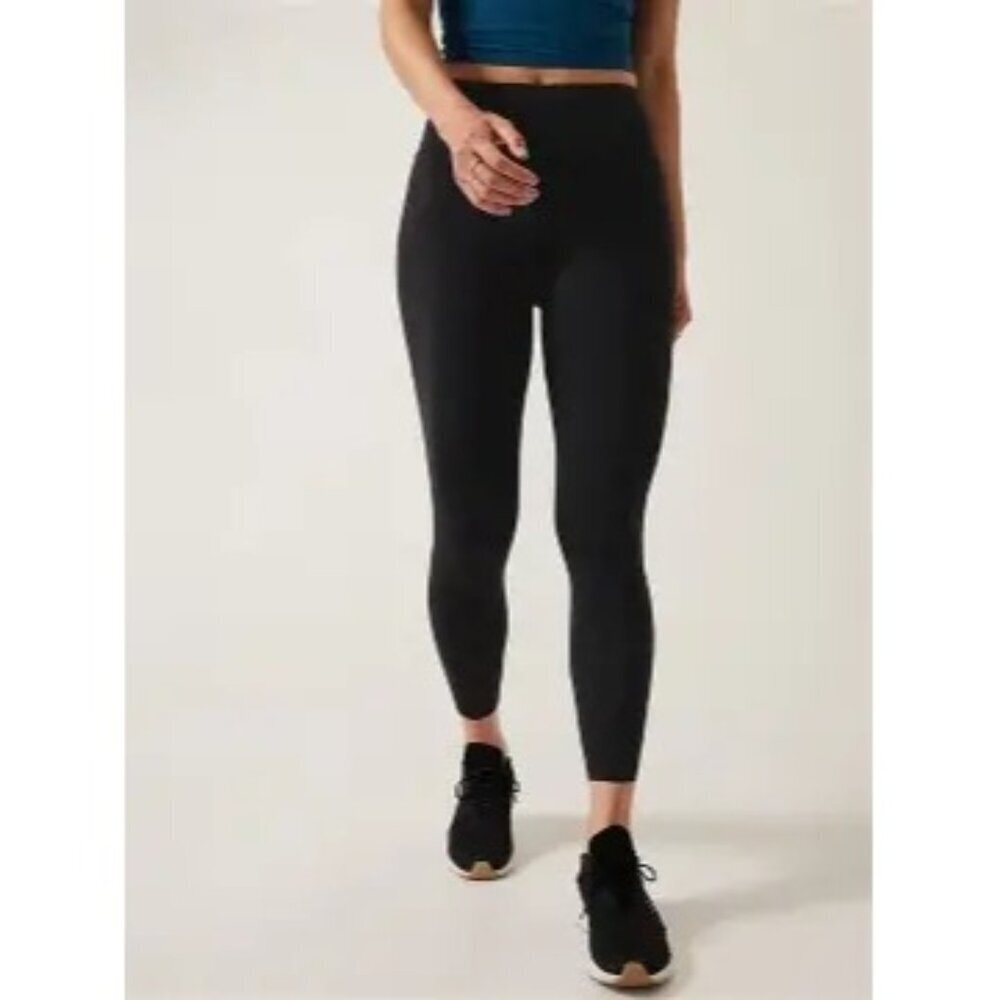 Athleta Accelerate 7/8 Tight Black Large